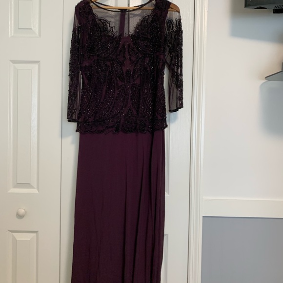 Mother’s of the bride dress pizarro night make size 10 dark purple - Picture 6 of 8
